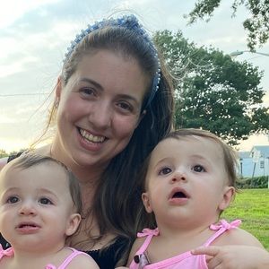 Meet your Posher, Priscila